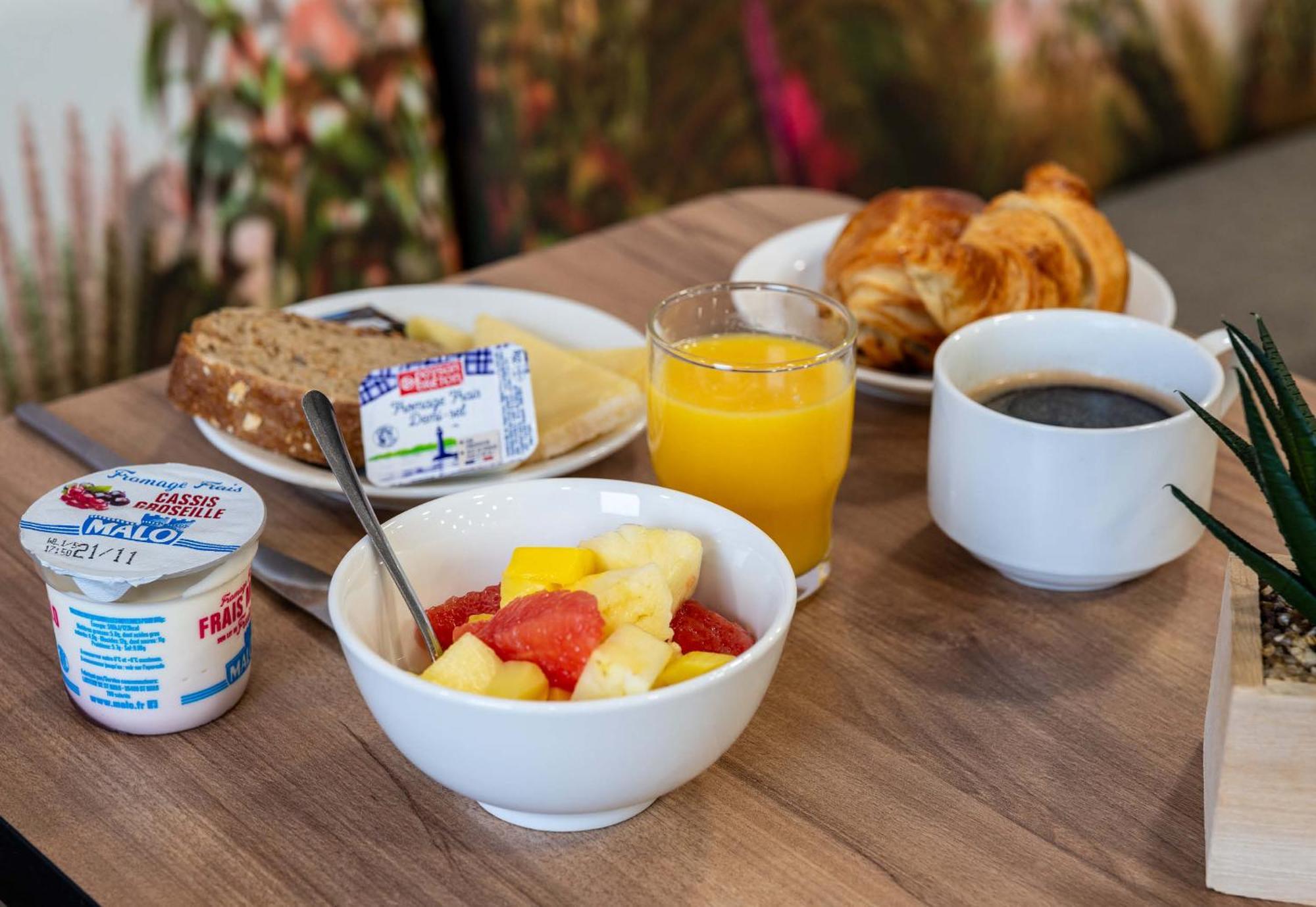 B&B Hotel Lille Grand Stade فيلنوف داسك المظهر الخارجي الصورة